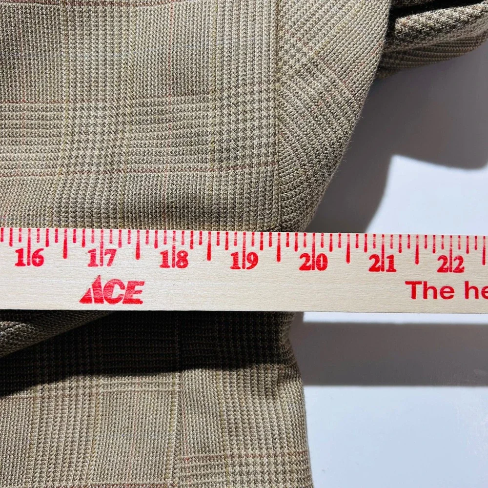 Jos. A. Bank 42S Sport Coat Silk Wool Beige Glen Plaid Two Button Lined Vented